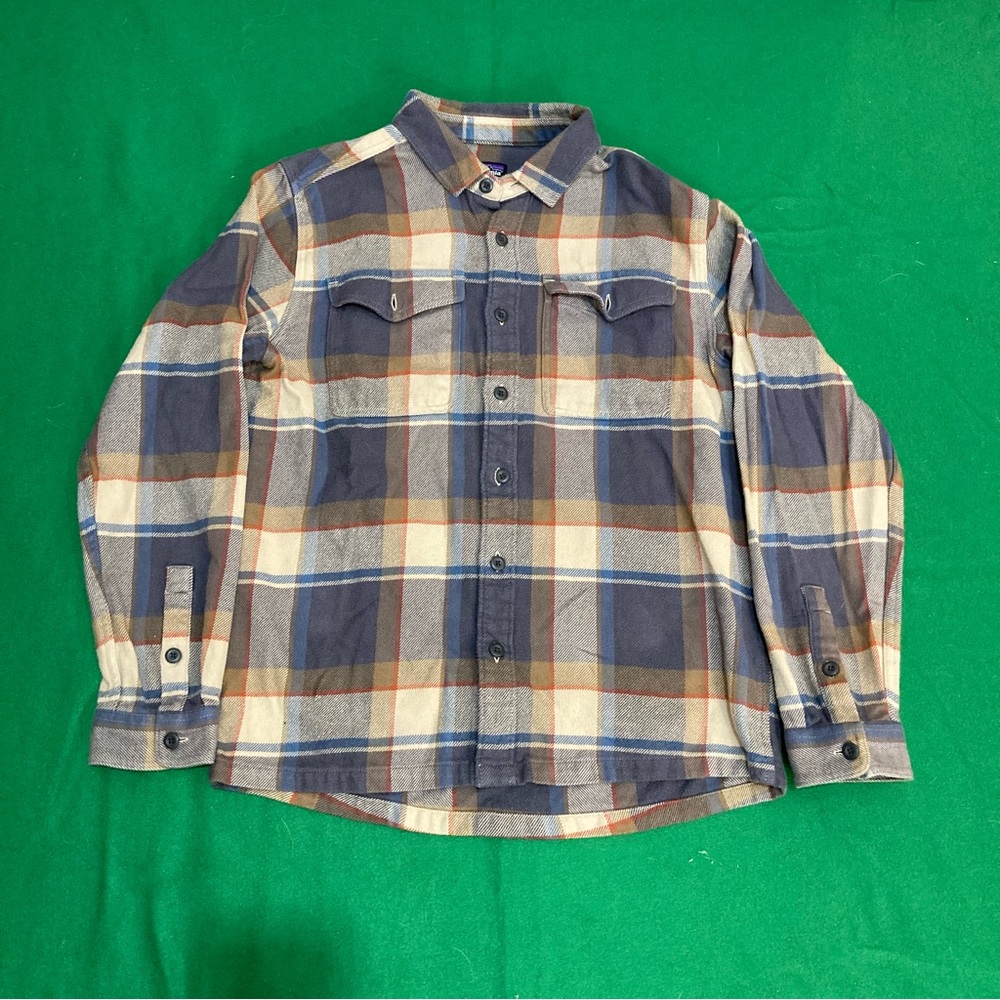 Patagonia Men's Casual Plaid Shirt - Blue and Tan